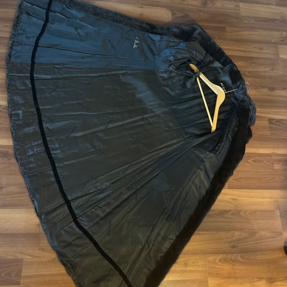 Vintage Holt Renfrew Mink Coat - Picture 7 of 10